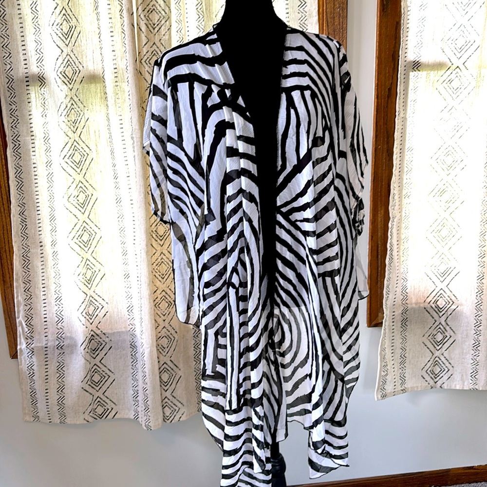Ashley Stewart top